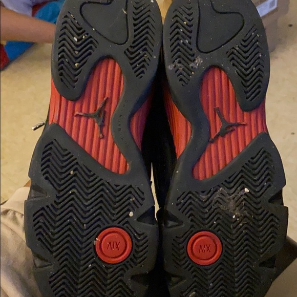 Jordan 14 - Picture 2 of 5